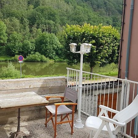 Le Balcon Sur La Meuse Villa Revin  Exterior photo