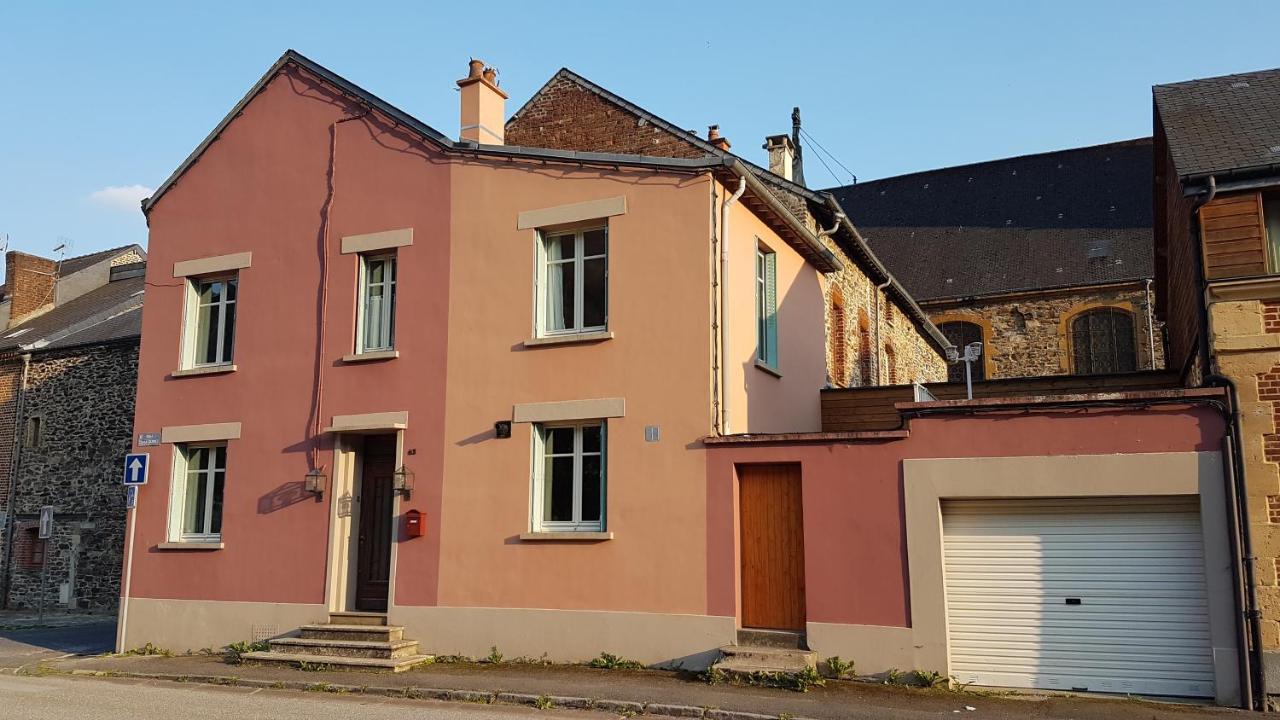 Le Balcon Sur La Meuse Villa Revin  Exterior photo